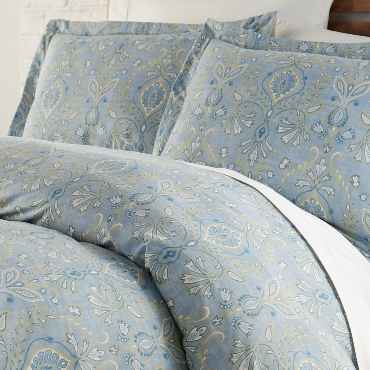 Lili Summer Comforter Set